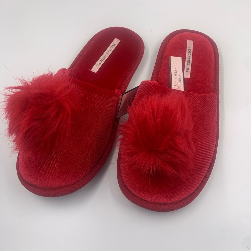 Victoria's Secret Red Slippers Size M (7-8)